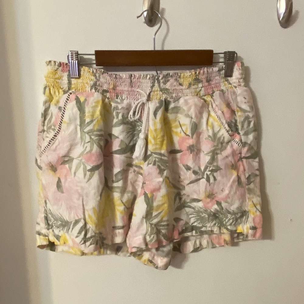 Brigg Floral Shorts